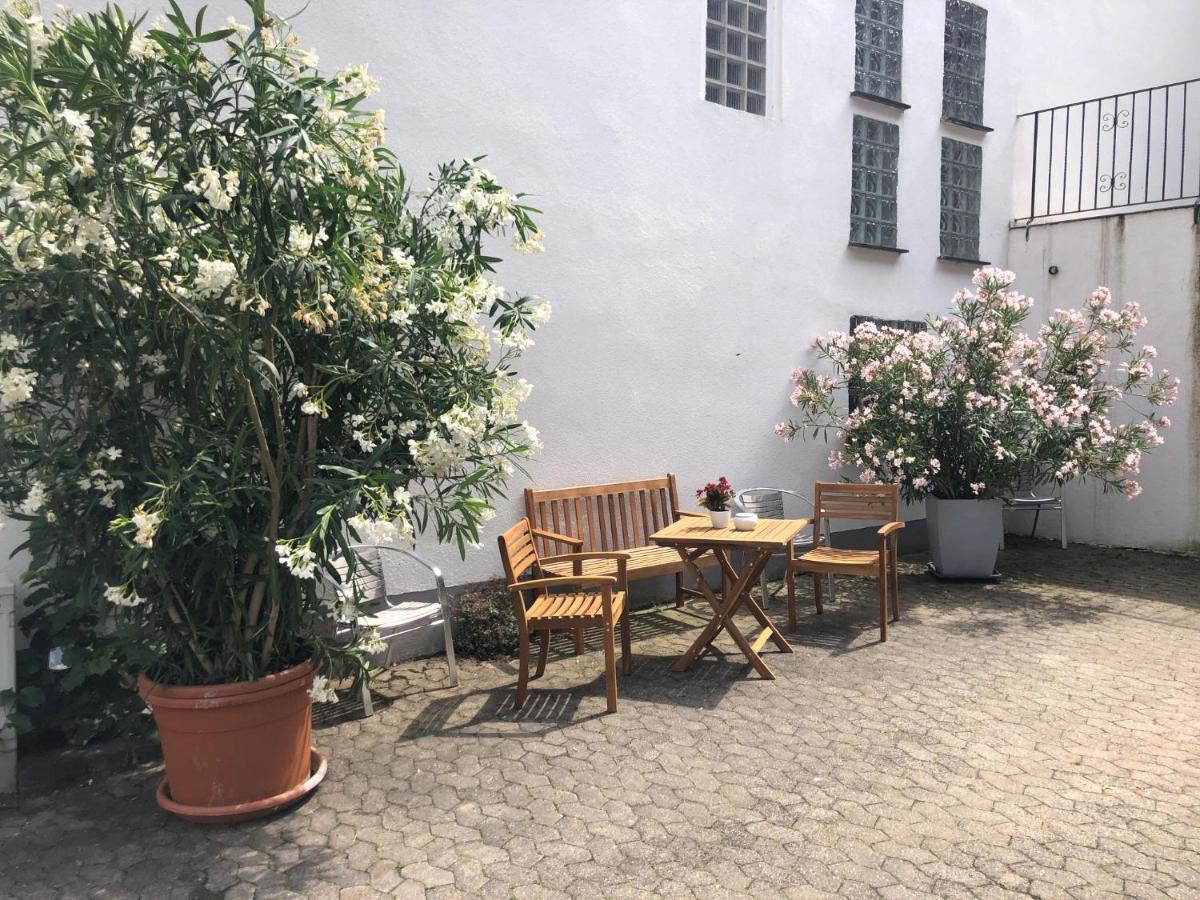 Schoene Ferienwohnung Gewoelbekeller Fachwerkhaus Бахарах Екстериор снимка