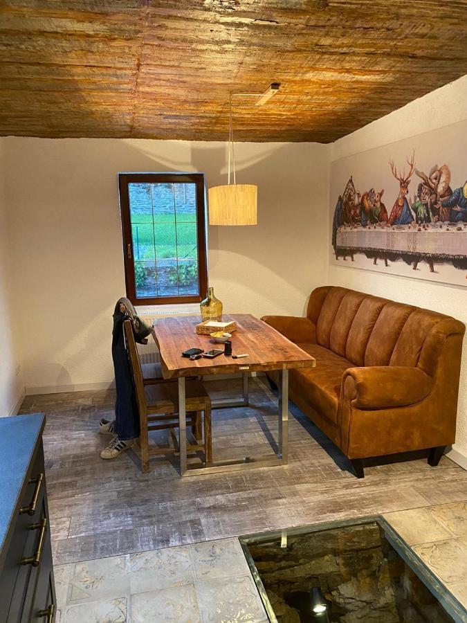 Schoene Ferienwohnung Gewoelbekeller Fachwerkhaus Бахарах Екстериор снимка
